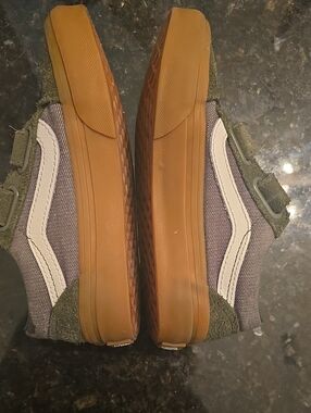 Vans Kids Olive Green Canvas Sneakers with White Stripe and Gum Sole